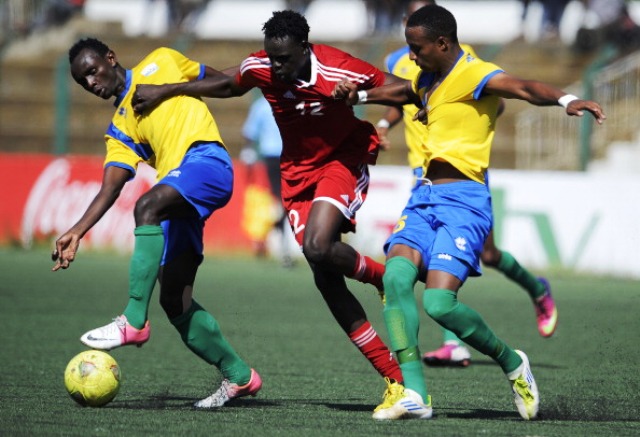 Constantine takes over a Rwanda side (yellow) that have won only one of their last 17 matches ©AFP/Getty Images