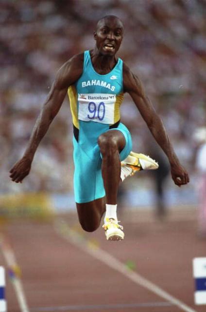 Frank Rutherford won the Bahamas first athletics medal at an Olympic Games taking triple jump bronze at Barcelona 1992 ©Getty Images 
