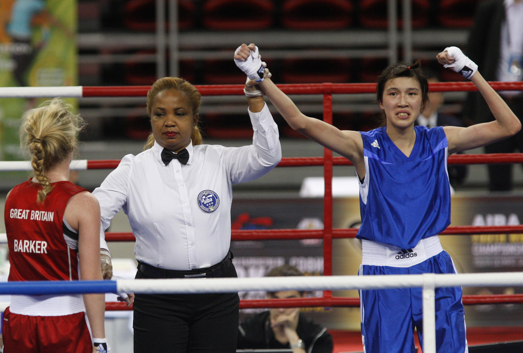 Huang Hsiao Wen added more misery for Britain's Crystal Barker as she secured an impressive victory in the women's flyweight "box off" ©AIBA