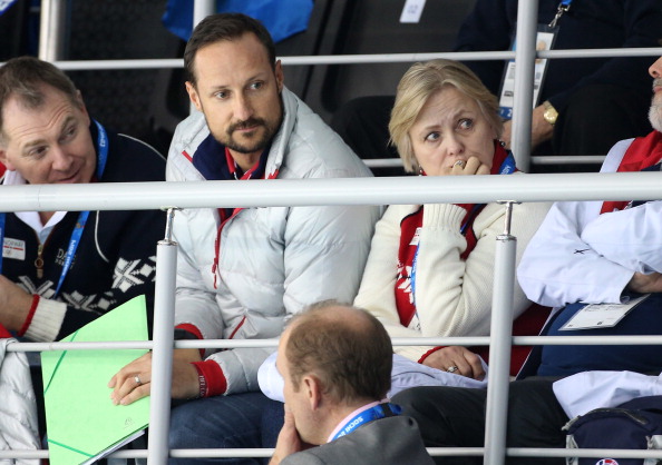Norway's Minister of Culture Thorhild Widvey during at the curling during Sochi 2014 with Prince Haakon ©Getty Images