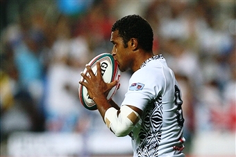 Samisoni Virviri is the first Fijian to be awarded the IRB Sevens Player of the Year accolade ©Getty Images 