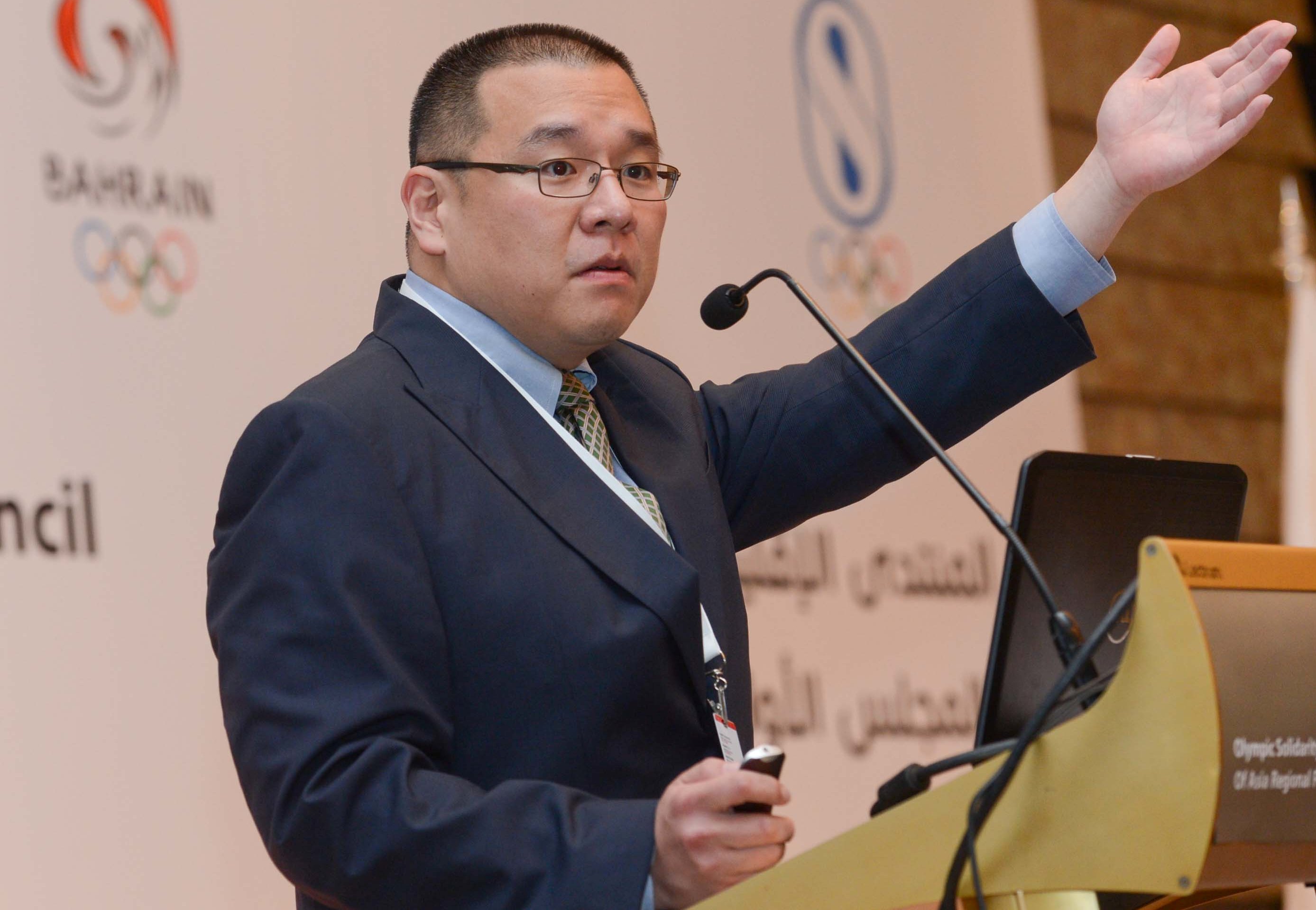 Sungsik Cho providing an update about the Incheon 2014 Asian Games during the OCA Regional Forum ©BOC