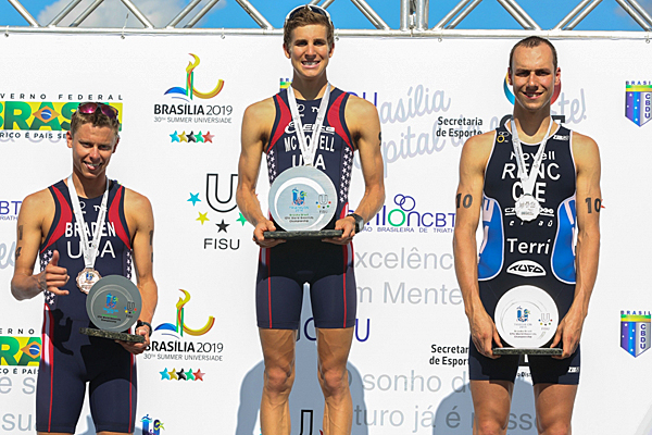 The United States have dominated the World University Triathlon Championships, winning five medals ©FISU