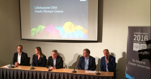 Thomas Bach was ostensibly visiting to oversee preparations for Lillehammer 2016, but the 2022 race occupied much of his time ©Twitter