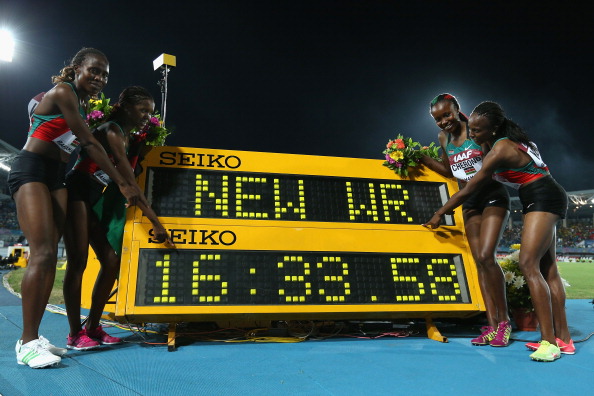 Kenya's women celebrate a world 4x1500m record in the IAAF World Relays at Nassau ©Getty Images