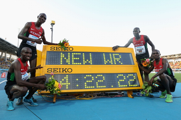 Kenya's men celebrate their world 4x1,500m record at the IAAF World Relays in Nassau, The Bahamas ©Getty Images