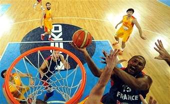 FIBA Europe has announced that Ukraine will no longer host EuroBasket 2015 ©AFP/Getty Images