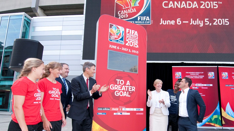 "One Year To A Greater Goal" countdown clocks were unveiled in each host city to celebrate the day across Canada ©LOC