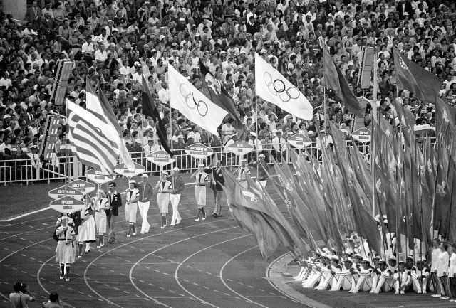 At Moscow 1980, 65 countries, led by the United States, boycotted the Olympics in response to the Soviet Union invasion of Afghanistan, while several of those that did participate chose to use the Olympic flag instead of their own as a sign of protest ©Hulton Archive/Getty Images
