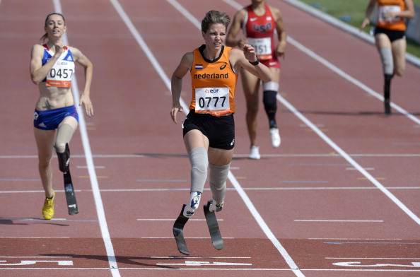 By focusing on the 400m rather than the 100m in Swansea, Marie-Amelie Le Fur could avoid a showdown with Dutch world champion Marlou van Rhijn ©AFP/Getty Images