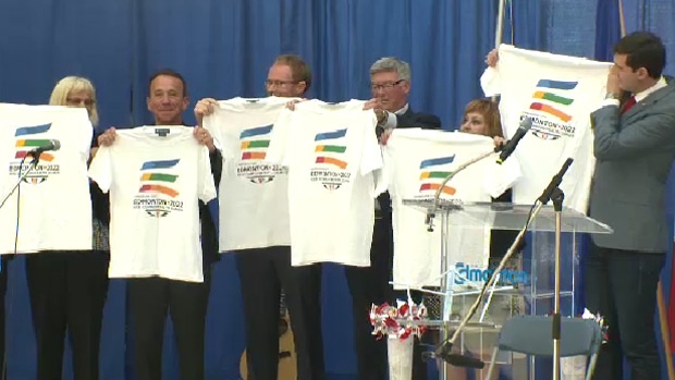 Edmonton Mayor Don Iveson (right) launched the city's logo for its 2022 Commonwealth Games bid, along with chairman Reg Milley ©City of Edmonton