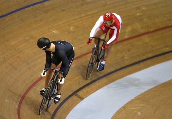 Sam Webster edges the battle for individual sprint gold ©AFP/Getty Images
