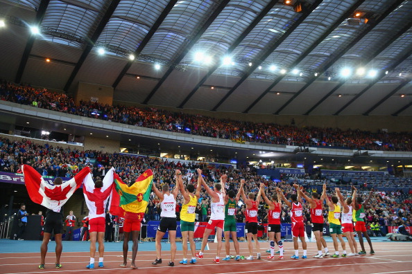 The athletes in the decathlon took in the crowd's appreciation at the end of the 10 events at Hampden Park ©Getty Images