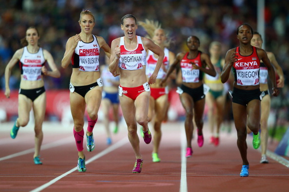 The thrilling conclusion to the women's 1,500m  ©Getty Images