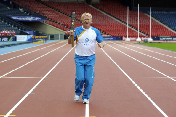 Gordon Strachan with the Queen's Baton at Hampden Park ©Getty Images