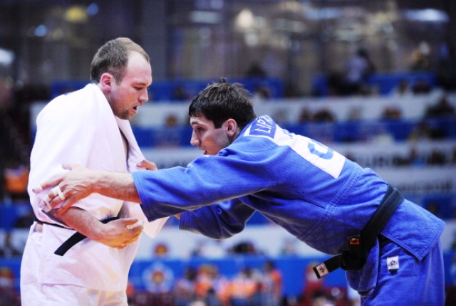 Grigorii Sulemin (left) will be out to impress in his home city of Tyumen ©AFP/Getty Images