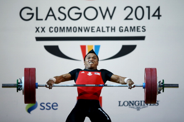 Mohd Hafifi Mansor en route to gold in the men's 69kg weightlifting ©Getty Images