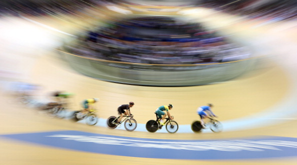 Qualifying for the men's 20km scratch race at the Sir Chris Hoy Velodrome ©AFP/Getty Images