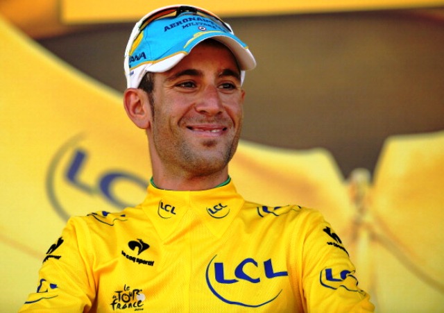 Vincenzo Nibali is all smiles as he retained the leader's yellow jersey in this year's Tour de France ©Getty Images