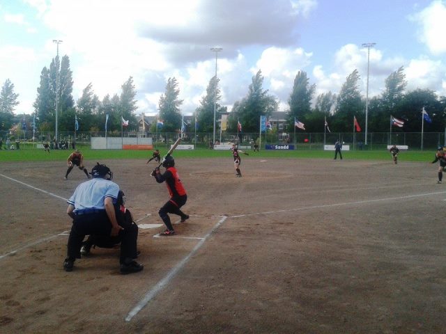 A busy day in Haarlem saw the line-up for the medal matches decided at the Women's Softball World Championships ©Haarlem 2014