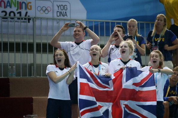 Britain celebrate their 4x100m freestyle relay swimming success ©Getty Images