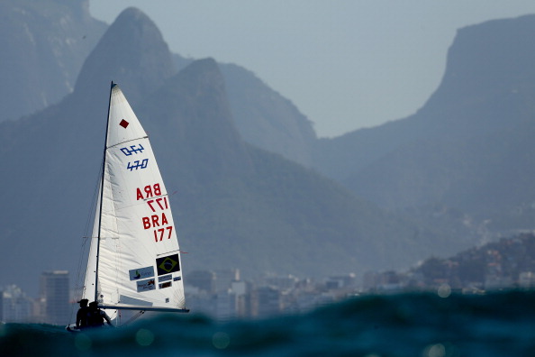 Fernanda Oliveira and Ana Barbachan of Brazil sailing on the Copacabana course during the women's 470 class ©Getty Images