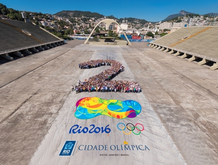 Workers formed a giant number two inside the Sambodrome to celebrate two years until the Opening Ceremony of the Olympic Games ©Rio 2016