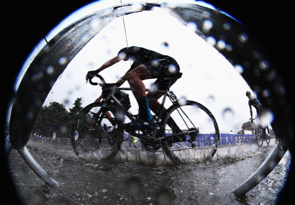 There were rivers of water for the cyclists to dodge as the rain lashed Glasgow for the men's road race ©Getty Images