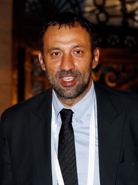 Vlade Divac is stable in hospital after undergoing emergency stomach surgery ©Getty Images