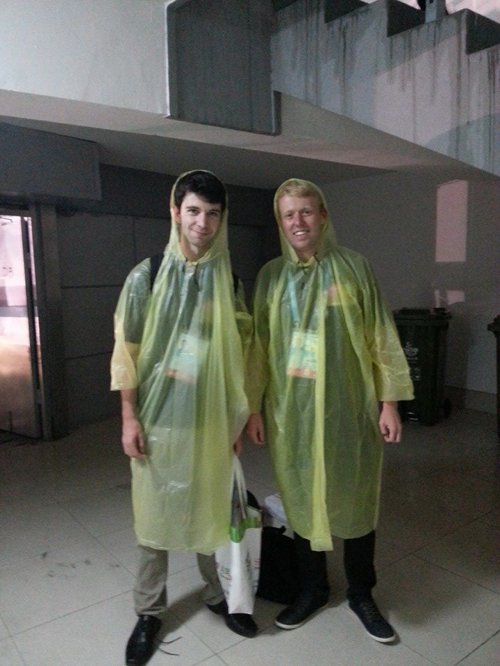 Braving the rain after the Opening Ceremony ©Facebook
