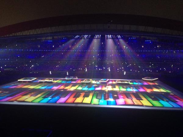 Bright colours during the Closing Ceremony ©Nanjing 2014