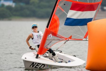 Dutch sailor Odile Van Aanholt secured a pair of bullets in today's sailing ©ISAF