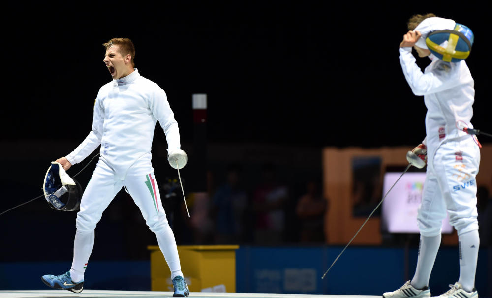Esztergalyos Patrik of Hungary beat Sweden's Linus Islas Flygare to gold in the men's epee individual final ©Nanjing 2014