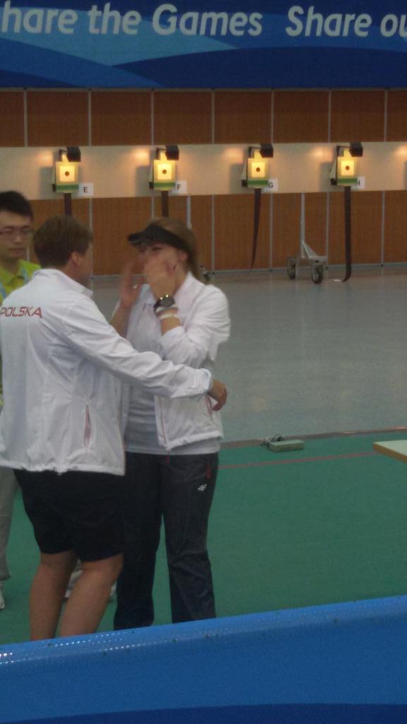 Gold for Poland in shooting ©ISSF