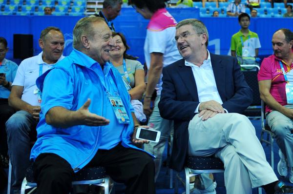 IOC President Thomas Bach with IWF President Tamas Ajan at the weightlifting ©Twitter