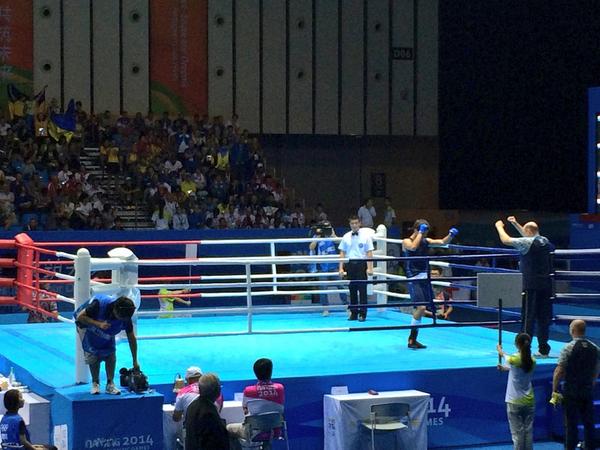 Ramil Gadzhyiev seals middleweight gold in the boxing ©Twitter
