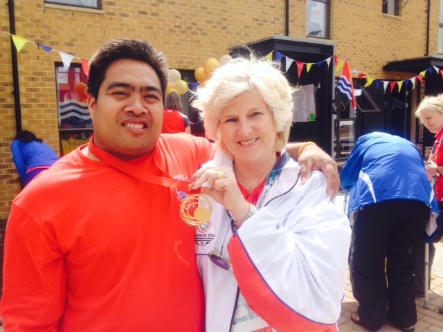 Rosemary Mula with David Katoatau, Kiribati's first ever Commonwealth Games medallist ©Rosemary Mula