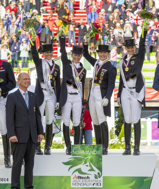 Team Germany clinched the dressage team title at the World Equestrian Games ©FEI