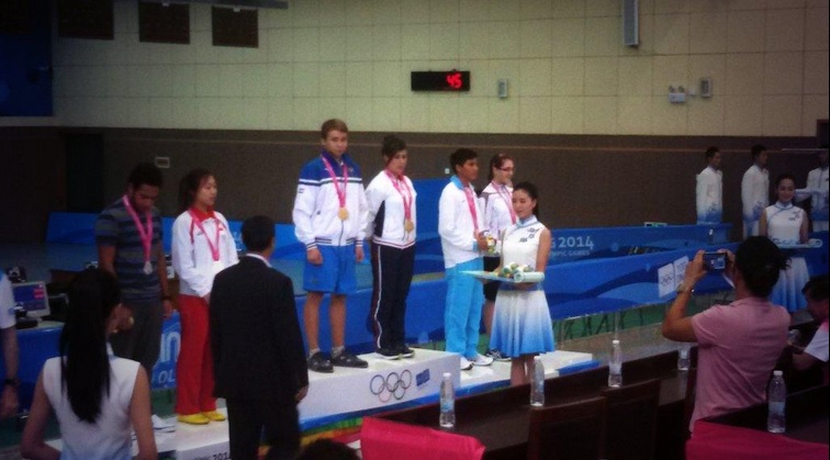 The medals presentation in mixed pistol shooting ©Twitter