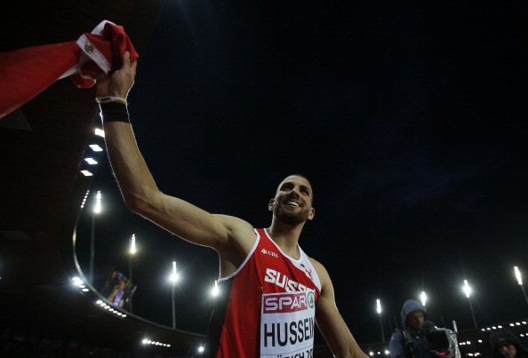 Kariem Hussein celebrates winning home gold in Zurich ©Getty Images