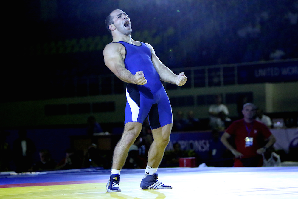 Arsen Julfalakyan finally got his hands on gold with victory at the Wrestling World Championships in Tashkent ©United World Wrestling