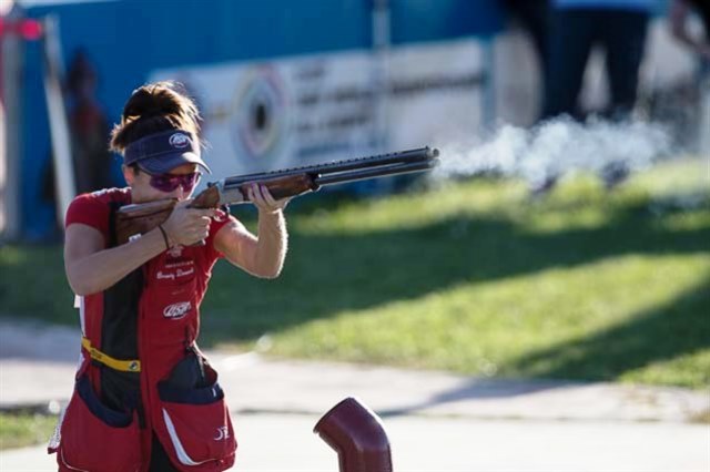 Brandy Drozd of the United States claimed her first world title in Granada with victory in the women's skeet competition ©ISSF