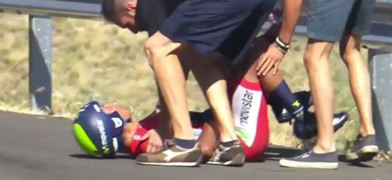 Colombia's Nairo Quintana lost the red jersey after suffering a heavy crash on stage 10 of the Vuelta a España ©Twitter