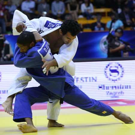 Dex Elmont put a miserable World Championships behnd him to secure gold at the Judo Grand Prix in Zagreb ©IJF