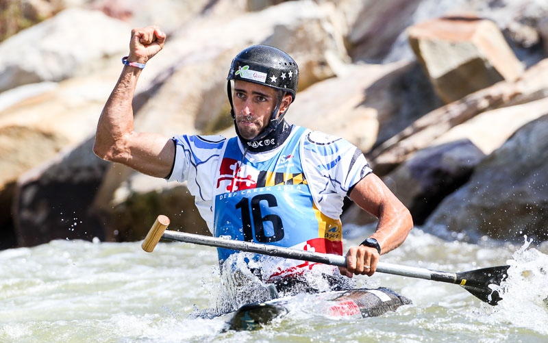 Fabien Lefevre came out victorious in the men's C1 ©ICF