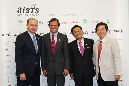 Hideki Niwa (third from left) was making his first visit to Europe for the talks ©AISTS