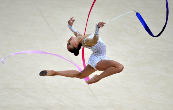Margarita Mamun dazzled in Izmir to top ribbon qualification at the halfway stage ©AFP/Getty Images