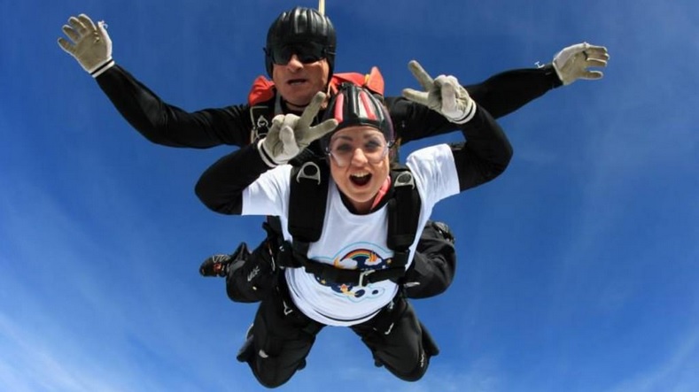 Natasha Baker jumped 12,000 feet from a plane to raise money for children's charity Dreamflight ©Natasha Baker/Twitter