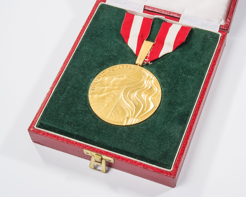 Nikolay Kruglov's Innsbruck 1976 Winter Olympic gold medal has sold for $28,750 ©RR Auction