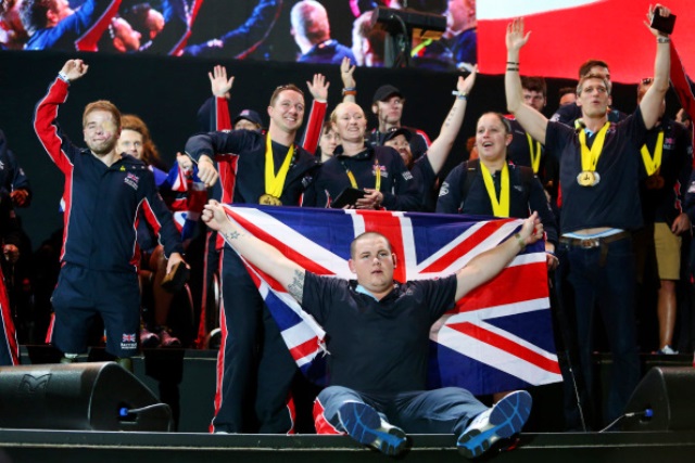 Queen Elizabeth has praised the courage and determination of athletes as the Invictus Games come to a close ©Getty Images
